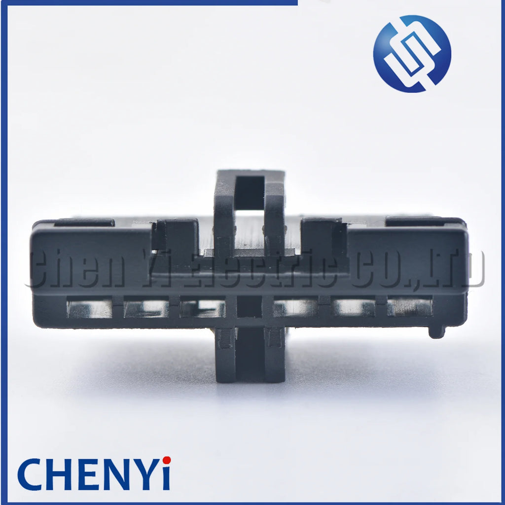 1 Pcs 6 Pin female Automotive Rear Tail Light Socket Turn Signal Light Connector Circuit board Wire harness plug V348 For Ford