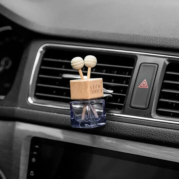 Car Air Vent Perfume Bottle Auto Air Freshener Bottle Air Vent Outlet Perfume Clip Diffusion Jar Cars Interior Accessories Amagi