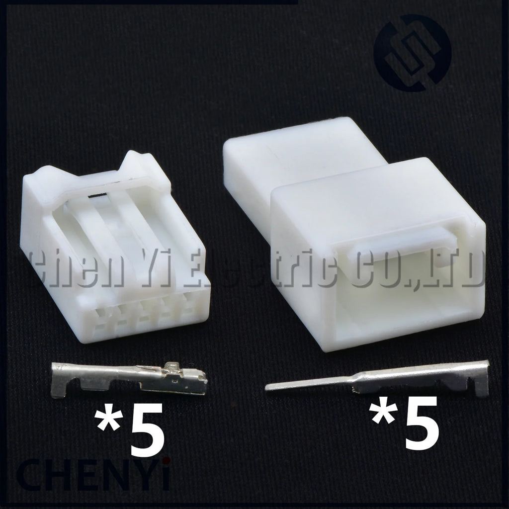5 Pin Auto connector DVD multi-media Navigation receiver plug 7282-5830 PD081-05017 FF1376360-1 7283-5830 6098-3013 90980-11909