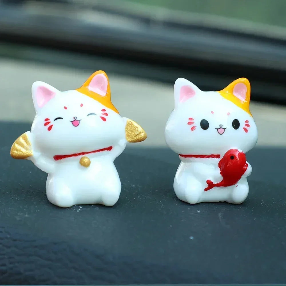 5/7pcs Mini Lucky Cat Car Ornaments Cute Simple Fortune Cat Figurines Realistic Lovely Micro Landscape Ornament Garden Landscape