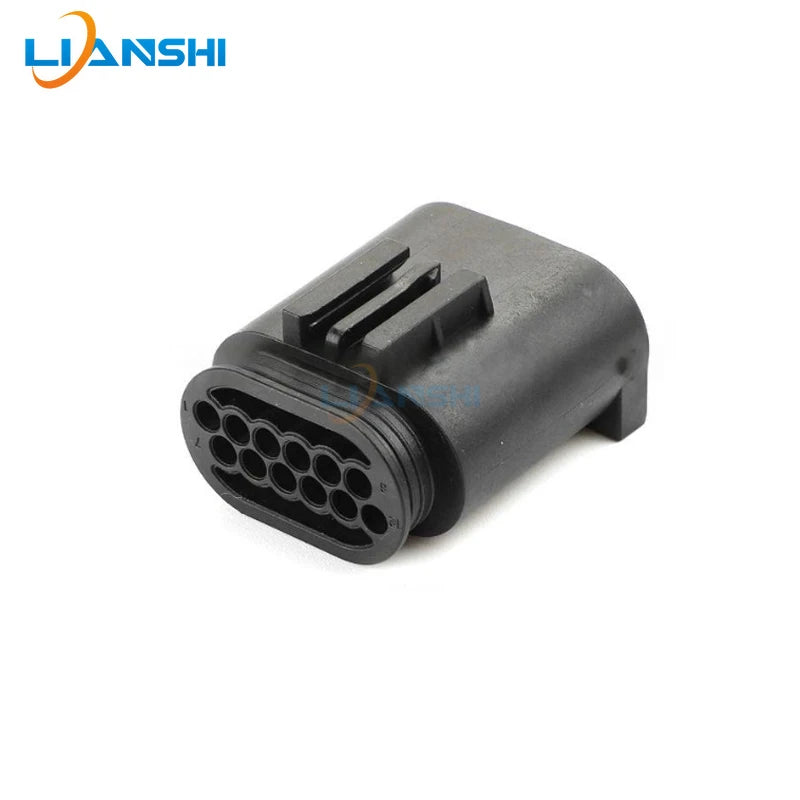 4E0972713 is suitable for Volkswagen, Audi and Porsche lane change assist LCA plug. 4E0972713 male and female 12-pin plug-in