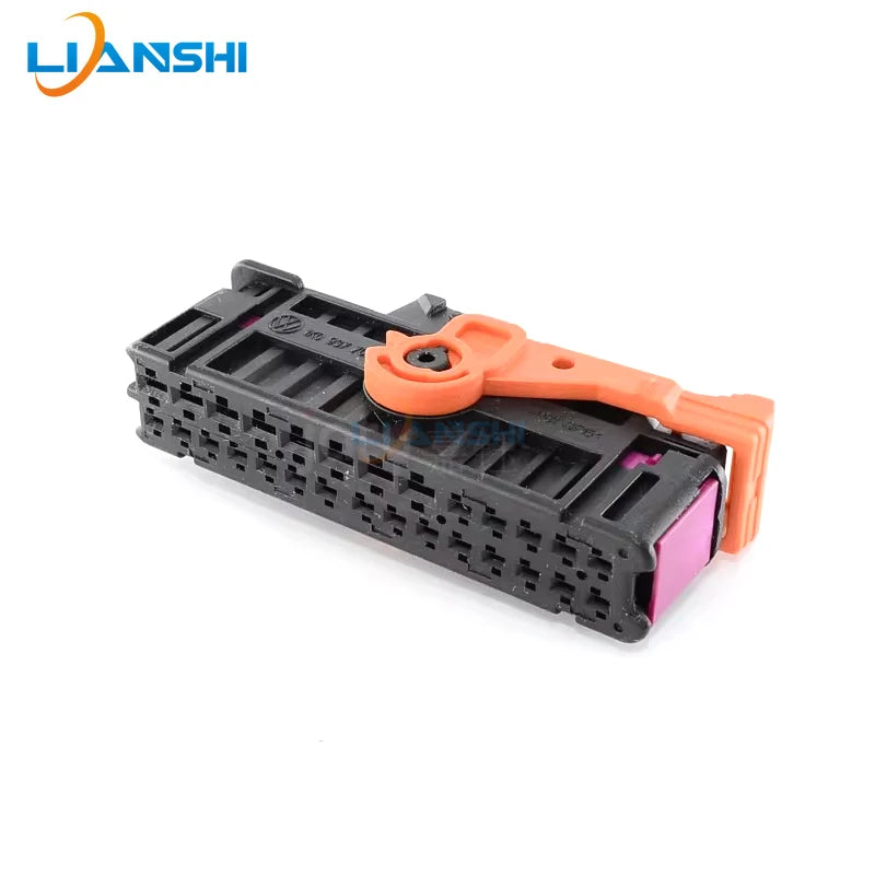 1k0837702 vehicle plug-in cable 1K0937722 is applicable to the door plugs of Volkswagen and Audi vehicles