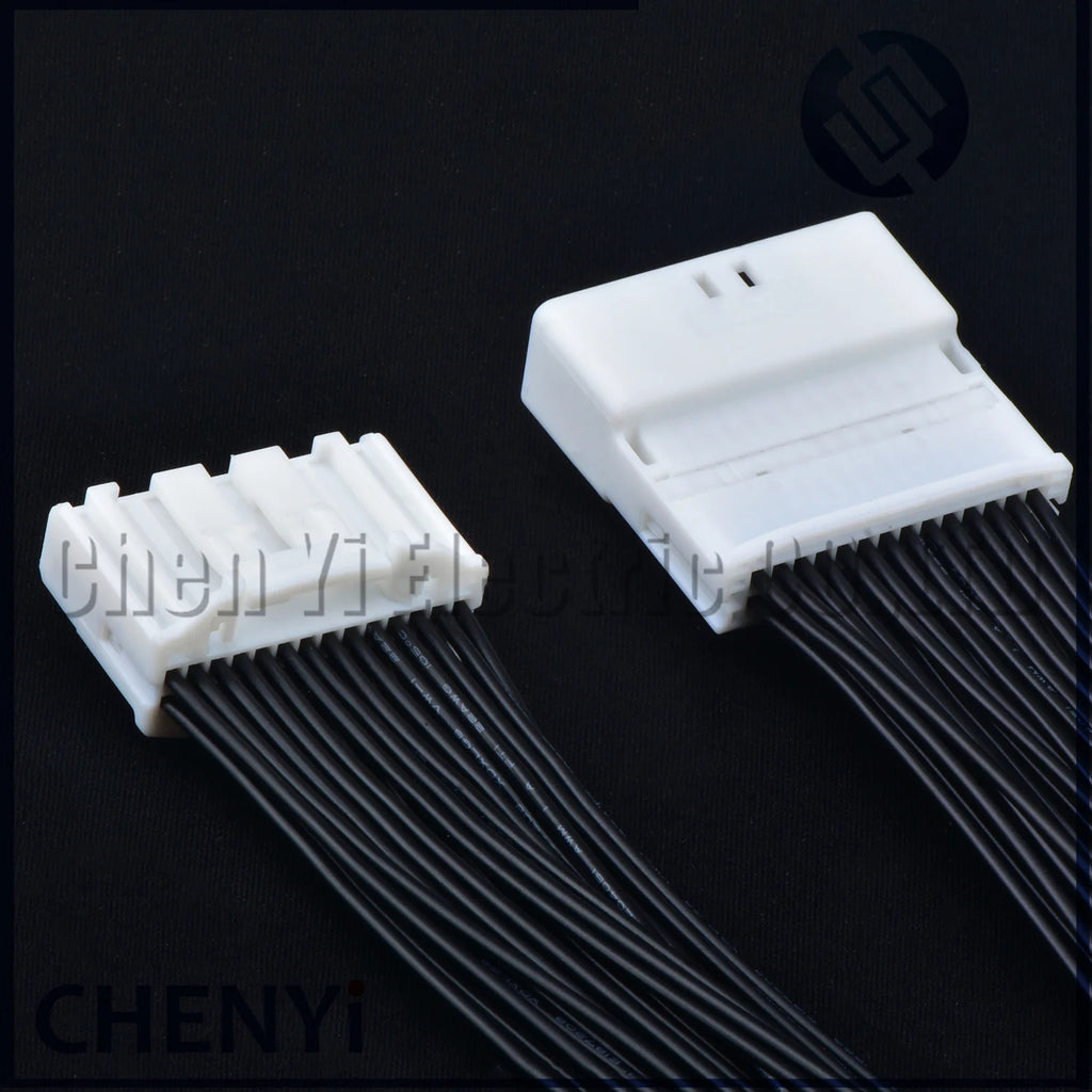 28 Pin Automotive multimedia navigation screen CD host Wire harness Plug Connector Socket 1565380-1 1565377-1 For Toyota Nissan