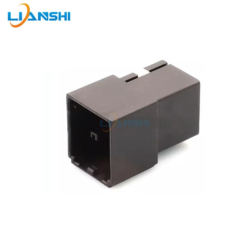 160014-0004 Applicable automotive wiring connector plug containing terminal DJ7281B-0.5-1-11/21