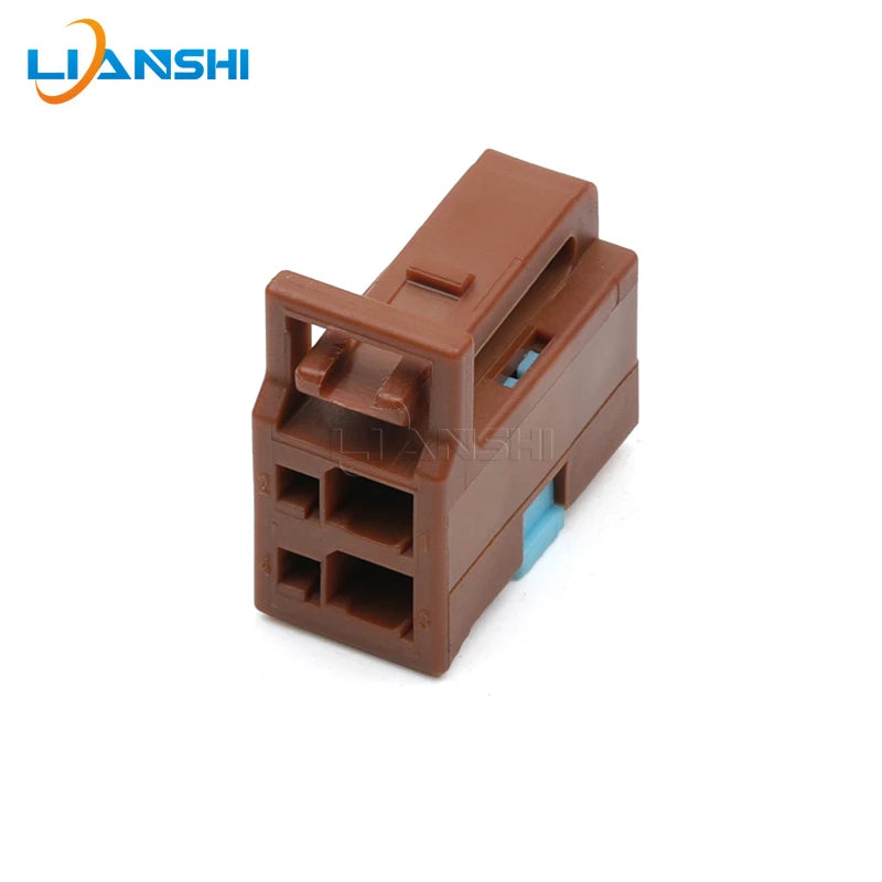 6098-2830 is suitable for the 4P plug of the car seat lifting motor of Mercedes-Benz and BMW