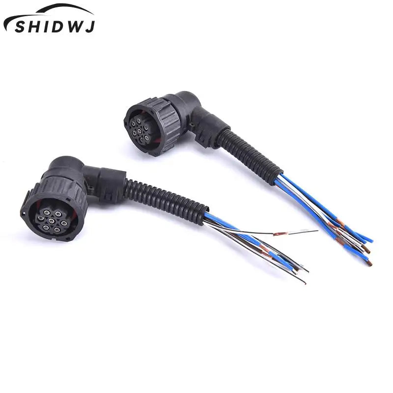 7 Pin Car Plug Socket For Scania For Volvo Truck  7-Hole J6 Socket For Mercedes-benz Actros For IVECO Tail Light Connector Wire