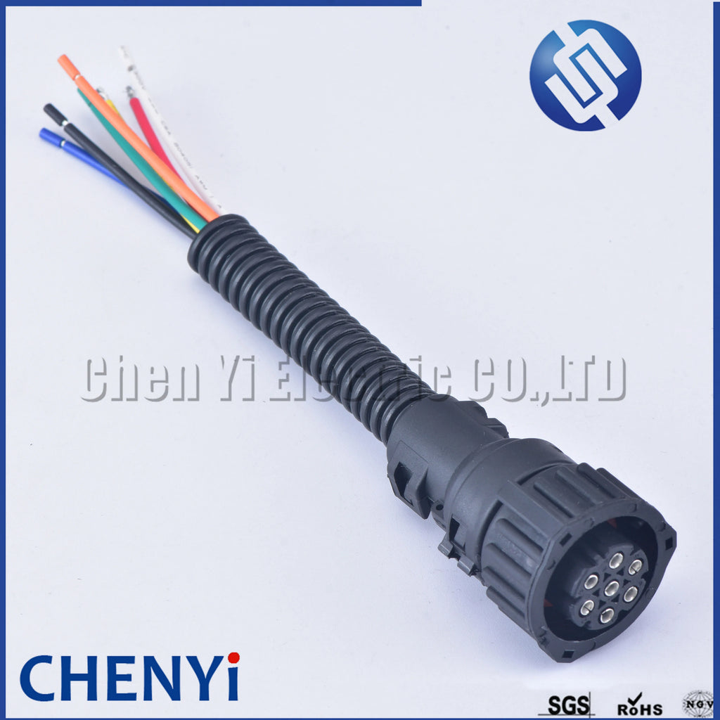 7 Pin plug For Truck DAF MAN Truck Tail Light Connector wire harness 968421-1 967650-1 1718230-1 1-967325-1 1-967402-1