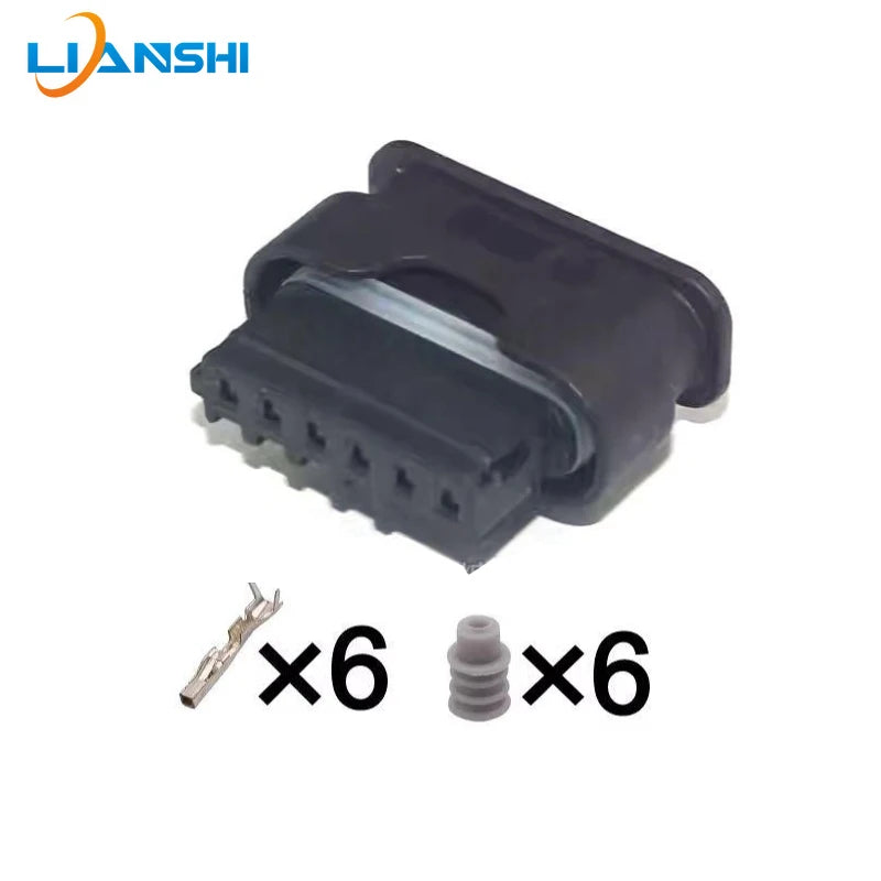 872-861-501 is suitable for the rear taillight plugs and brake light socket plugs and sockets of BMW 3 Series, 5 Series and 7 Se