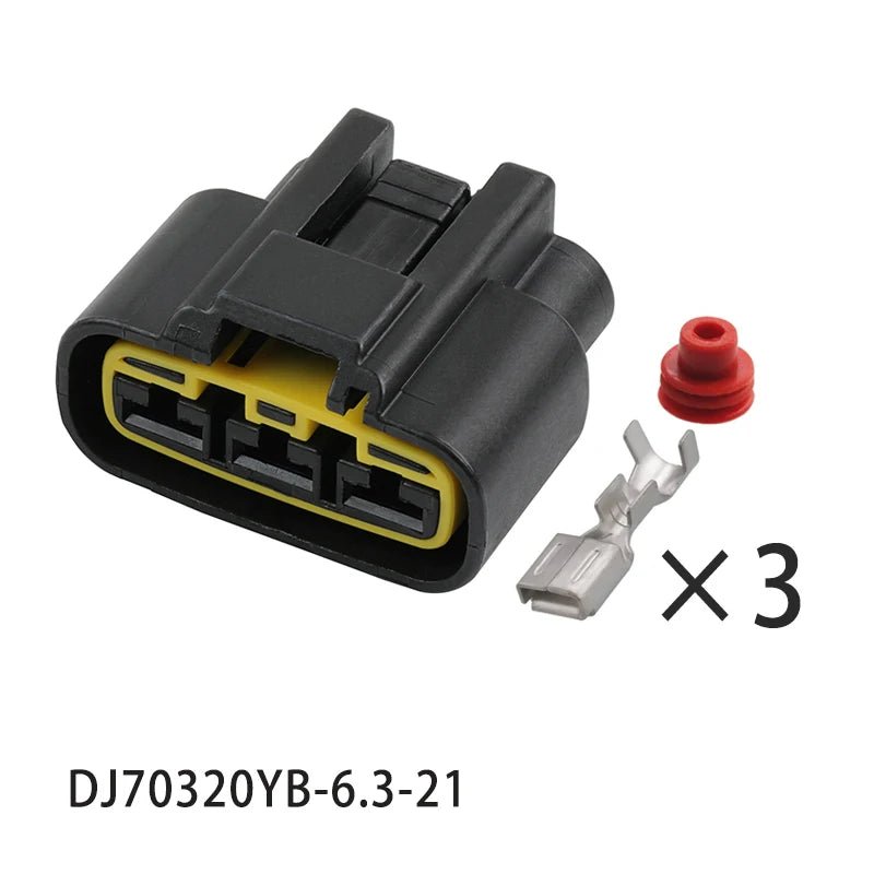 QLW-A-B3F-B High current Automotive Electronic fan 3-hole wiring harness plug DJ70320YB-6.3-11/21