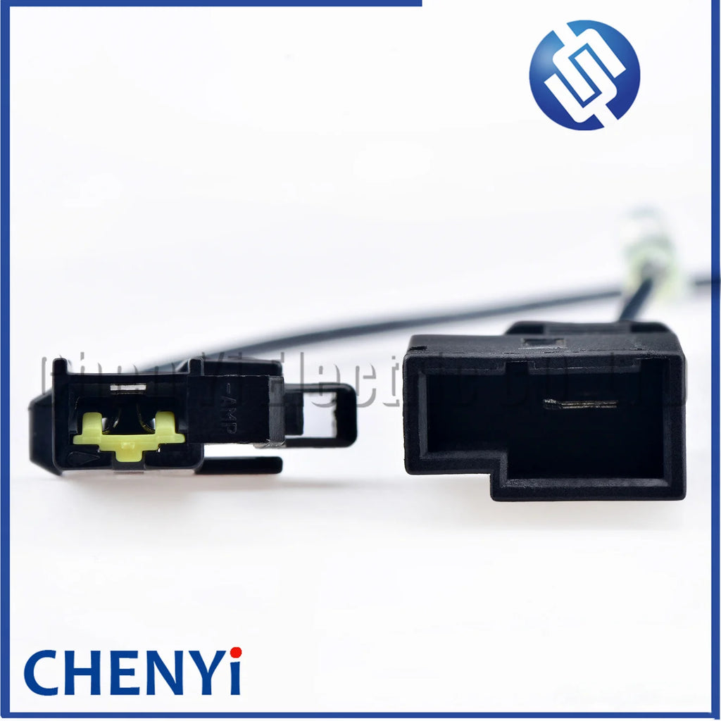 1 Pin female or male Automotive connectors Horn Wire harness plug 178471-2 178471 90980-10619 For Toyota Lexus Scion Subaru