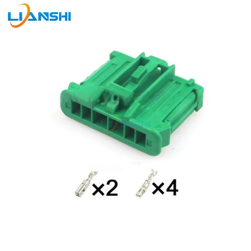 98825-1065 is suitable for Citroen rear taillight plugs with terminals DJ7061A-1.5 2.8-11/21
