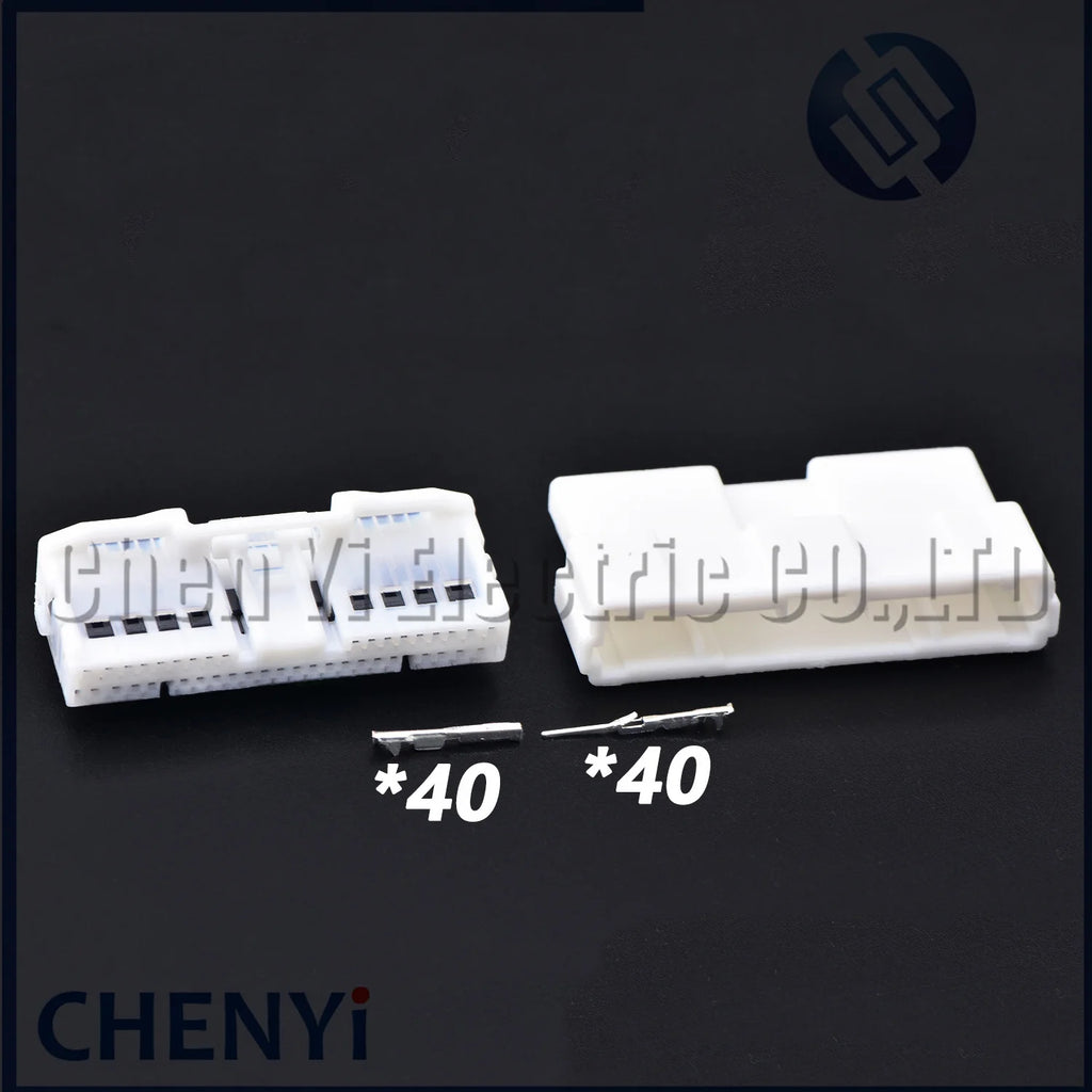 40 Pin Car multimedia central control plug connector with Pin 2069757-1 82824-30450 1827842-1 90980-12708 For Toyota Lexus
