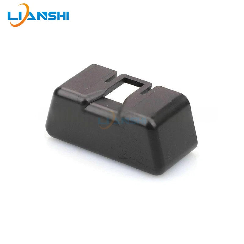 12146933 is a dust cover for 16P connectors of black OBD connectors for automotive wiring harnesses