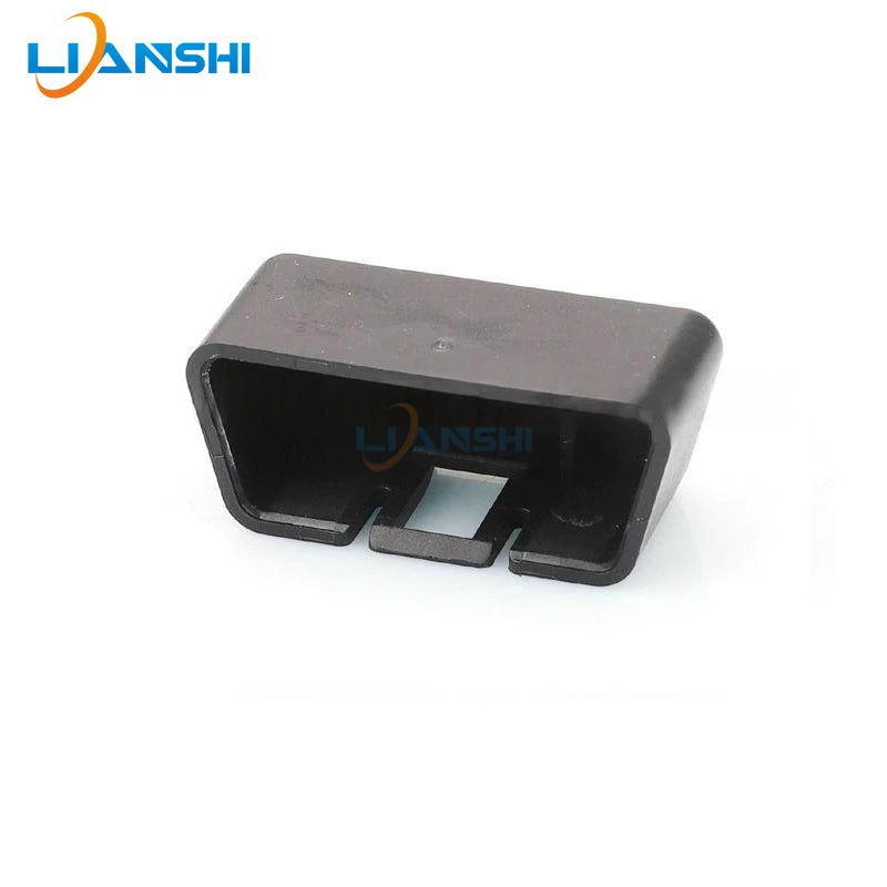 12146933 is a dust cover for 16P connectors of black OBD connectors for automotive wiring harnesses