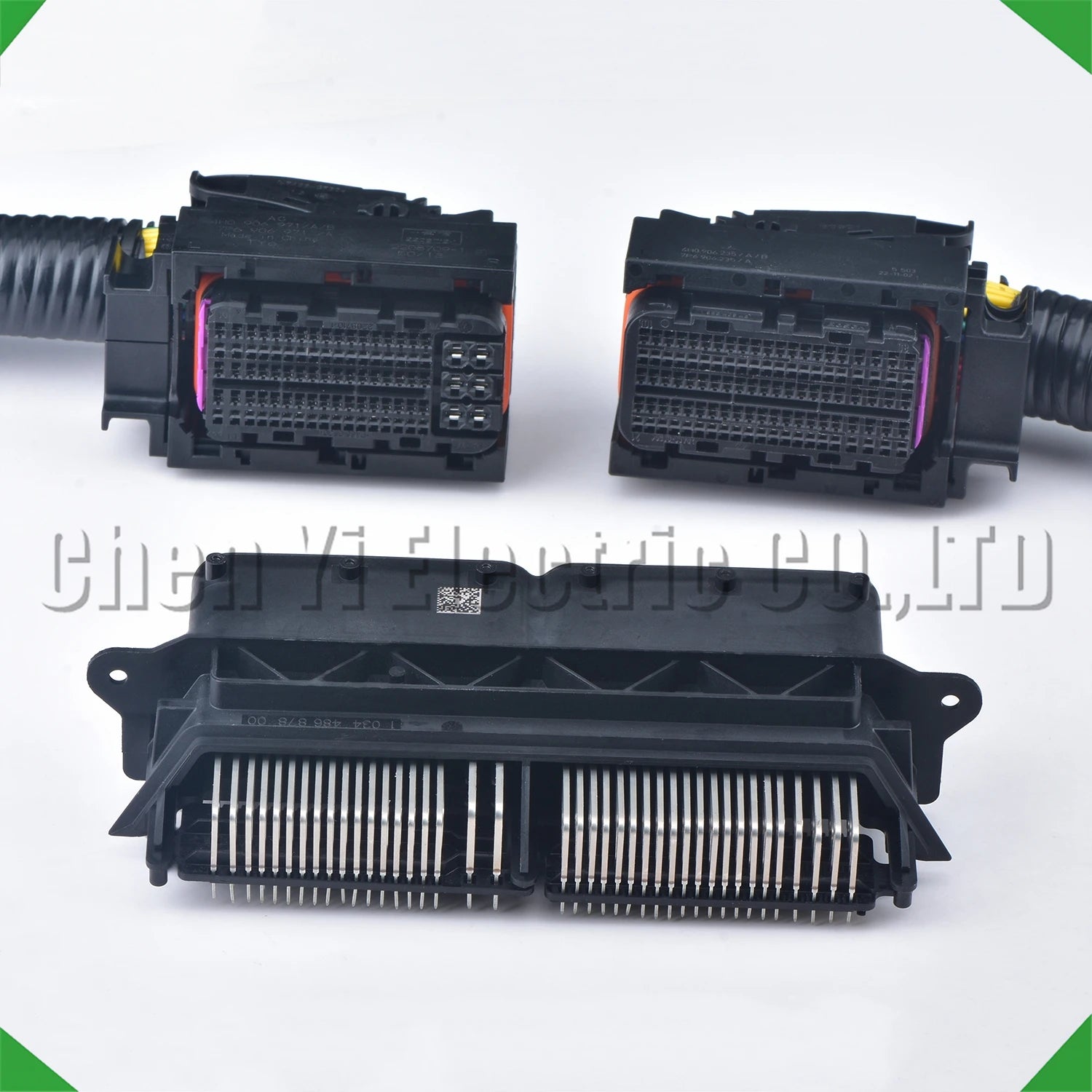 196-Pin Auto Connector Engine computer board Connector 1928405503 1928405502 2292136-2 Vw
