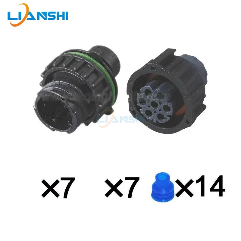 1718230-1/1-967650-1 is suitable for liquid level sensor round four male socket pressure sensor connector