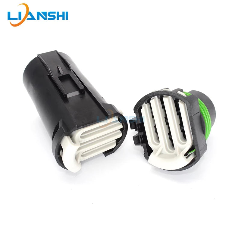 Applicable to Harvard H3/H5 Fengjun 35 four-wheel drive computer board transfer case motor plug 12110753/12110751