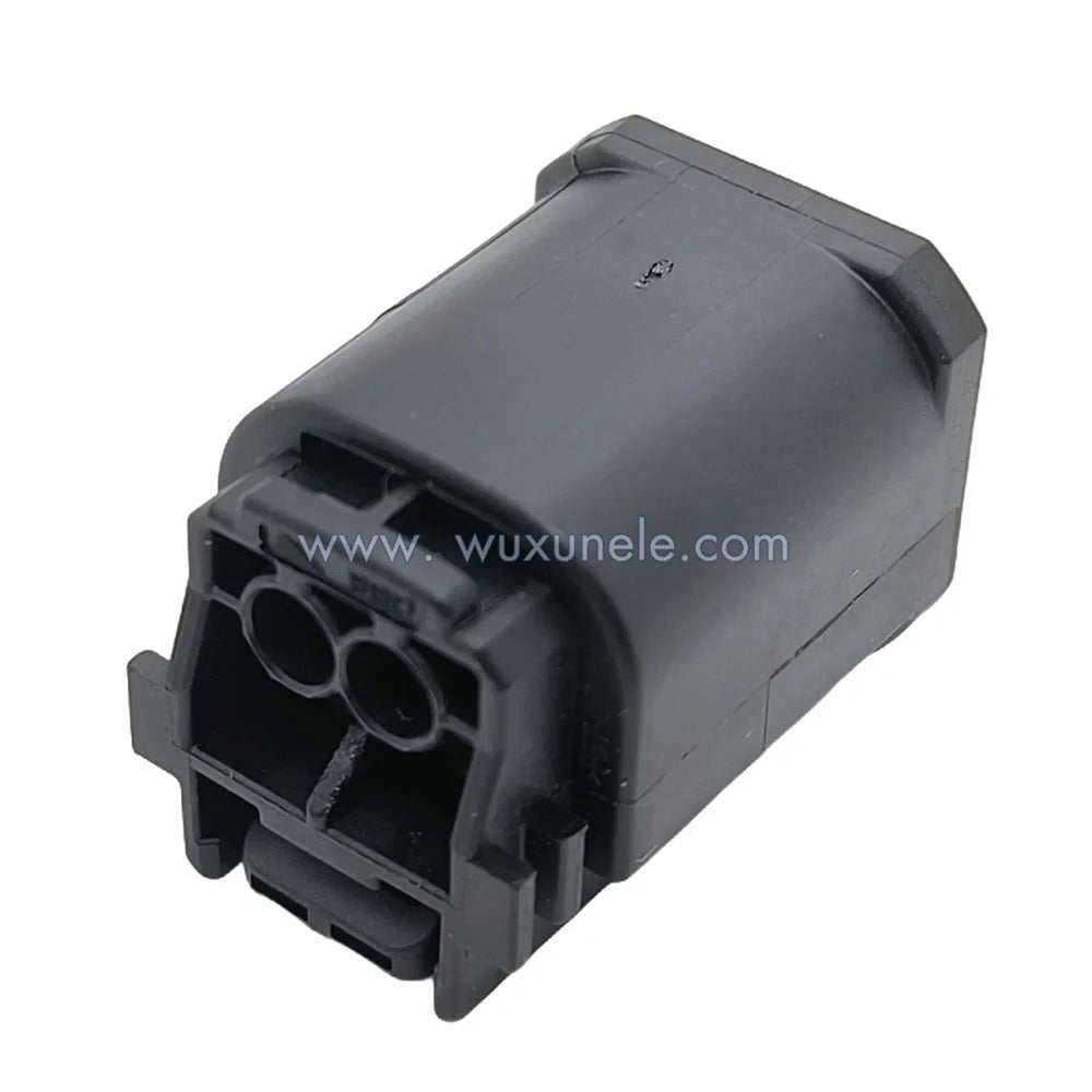 Waterproof  2 Pin Female Wire Connector 7289-7040-30 Fuel Injector