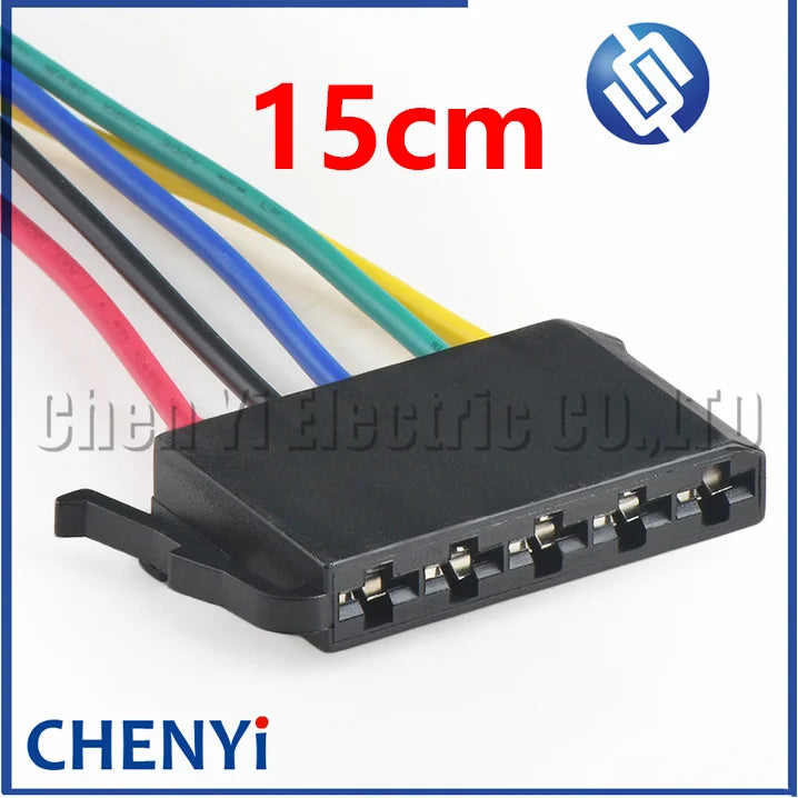 5 Pin Automotive connector wire harness Plug Plastic components 1H0953637 1H0 953 637