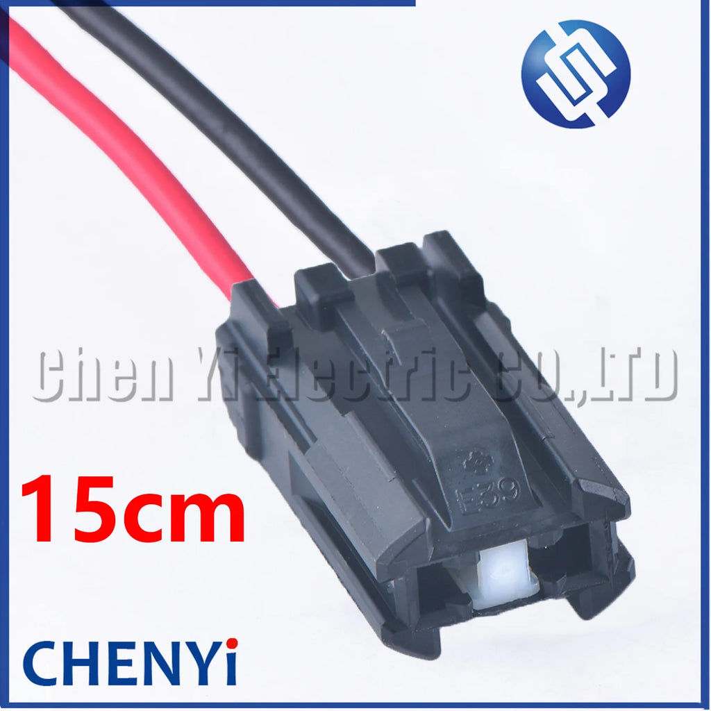 2 Pin CD Player Antenna Conversion Plug Car door lamp license plate lamp high mounted brake lamp plug 90980-11148 For Toyota