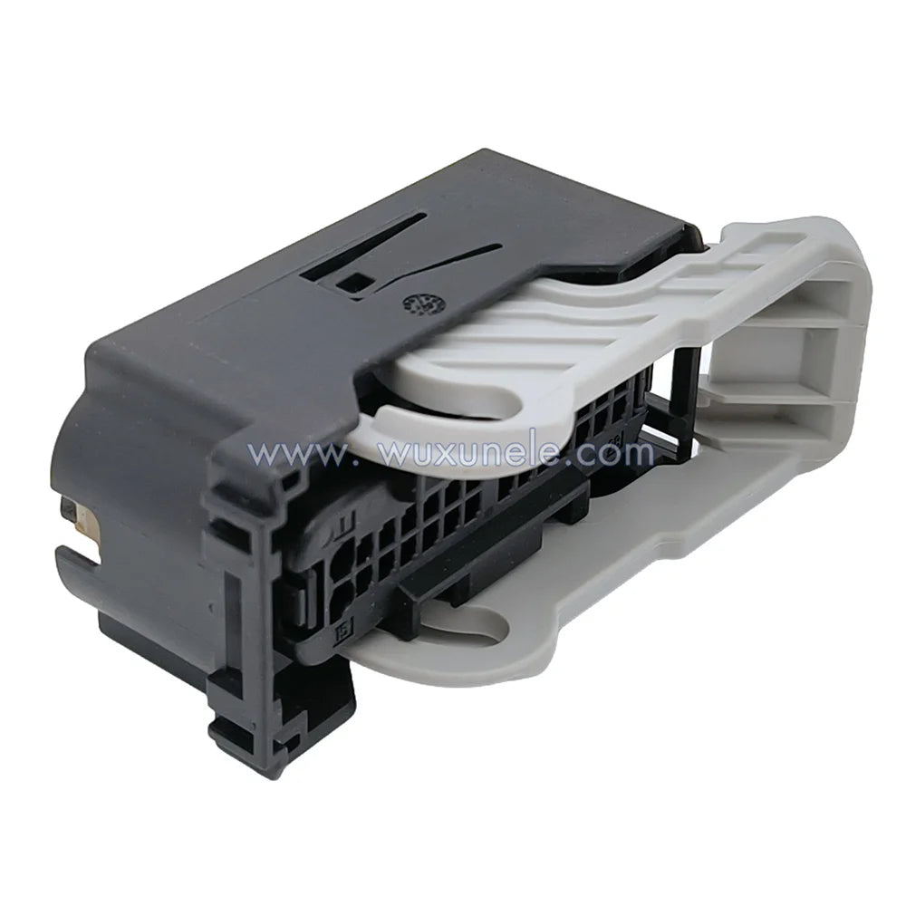 28 Pin 2203455-1 TE Genuine Product 2203459-1 Automtive Sealed ECU Female Wire Connector