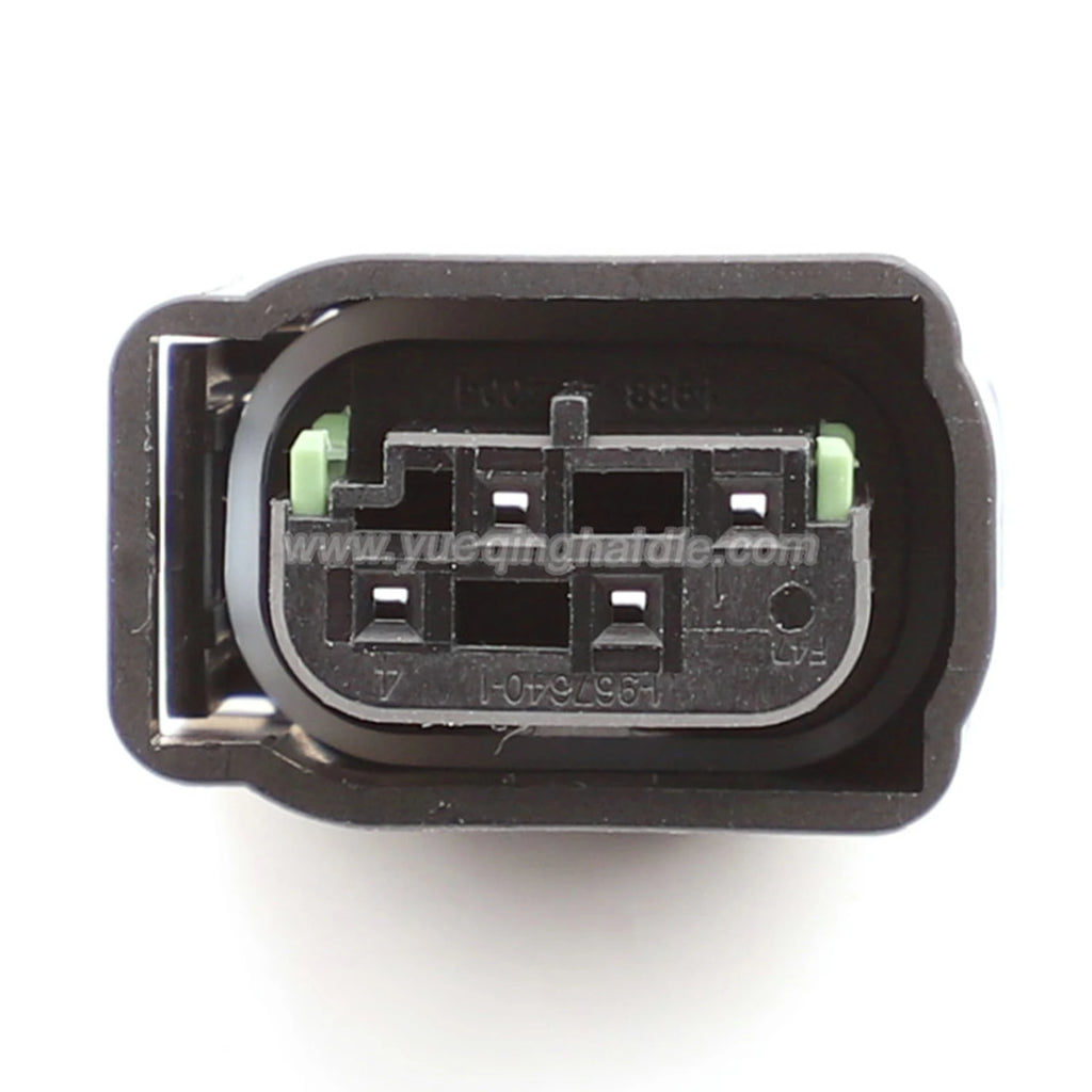 Tyco 4 Pin Connector Waterproof AMP 0.6mm Male Female Connector Housing Cable Plug for BMW 1-967640-1 2-967640-1