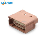 DJ7033Q-1.5-11/21 is applicable to the Ford Jeep Guide 3p wiring harness connector plug-in 3S4T-14A464-DA