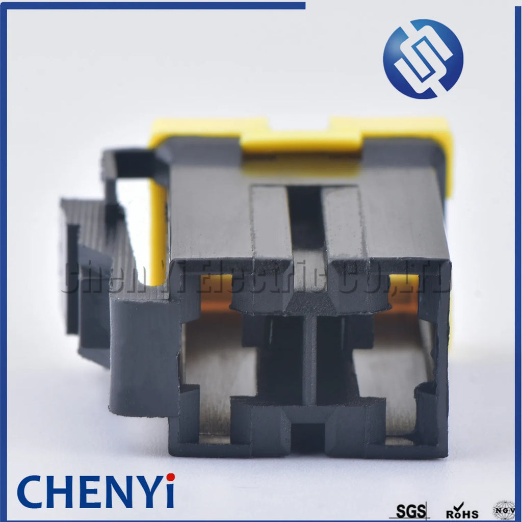 2 Pin Auto connector For Doosan Daewoo excavator DH55 60 150 220 300-5/7 fuse fuse protector plug 7122-4123-30 7123-4123-30