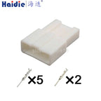 Automotive wiring harness plug Windows device plug ECU multimedia connector 1318801-1