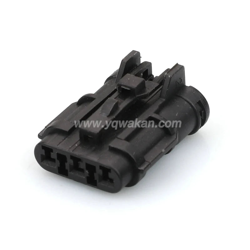 Auto lamp holder wiring harness connector plug MG661610