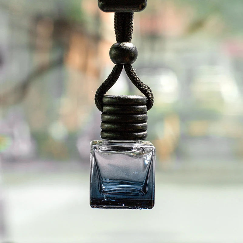 1Pcs Dyed Square Cap Black Cap Empty Bottle Car Essential Oil Diffuser Fragrance Air Freshener Scent Perfume Bottle Ornament