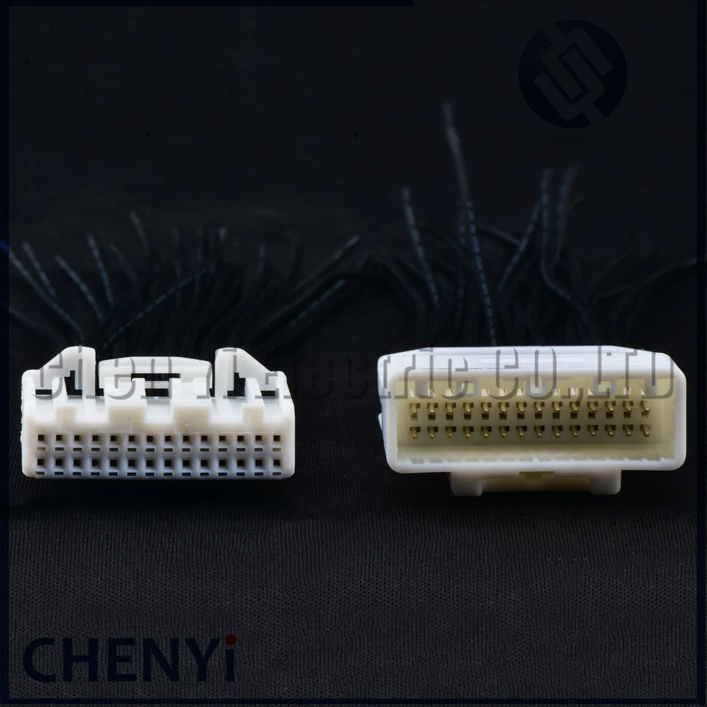 28 Pin Automotive multimedia navigation screen CD host Wire harness Plug Connector Socket 1565380-1 1565377-1 For Toyota Nissan