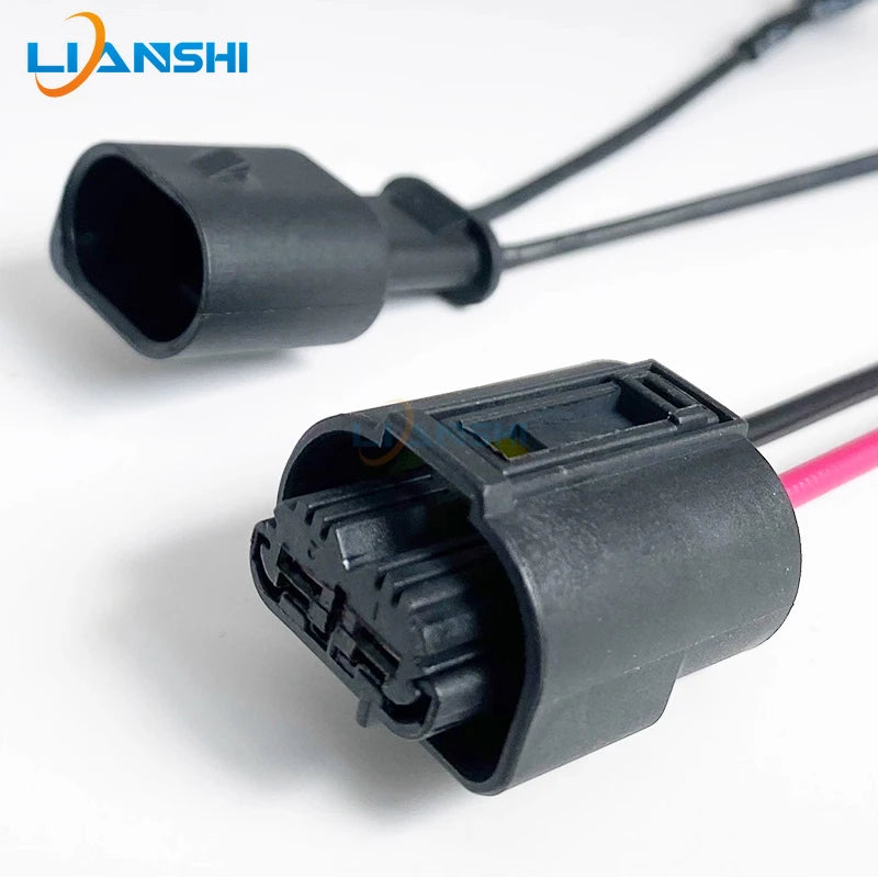 Non-destructive modification of BMW 3 Series, 5 Series 320, 325, 520, 525LI horn wiring harness plug