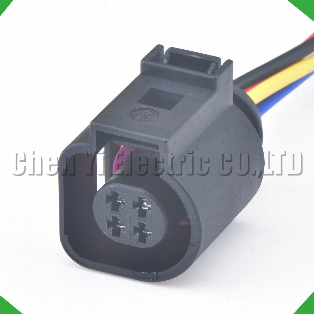 4 Pin  Auto Connectors Water temperature and liquid level sensor Plug 4B0973812 4B09737...