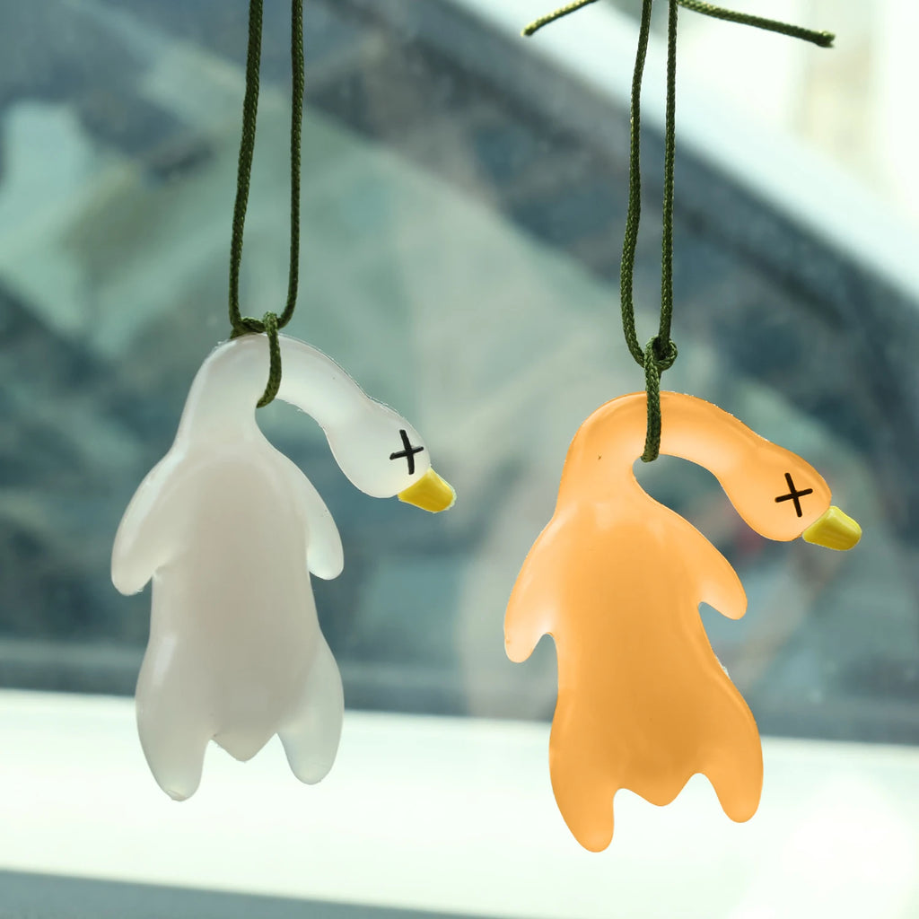 10/1PCS Cartoon Cute Anime Color-Changing Roast Duck Pendant Diy Kawaii Car Accessories Keychain Back Packaging Accessories Gift