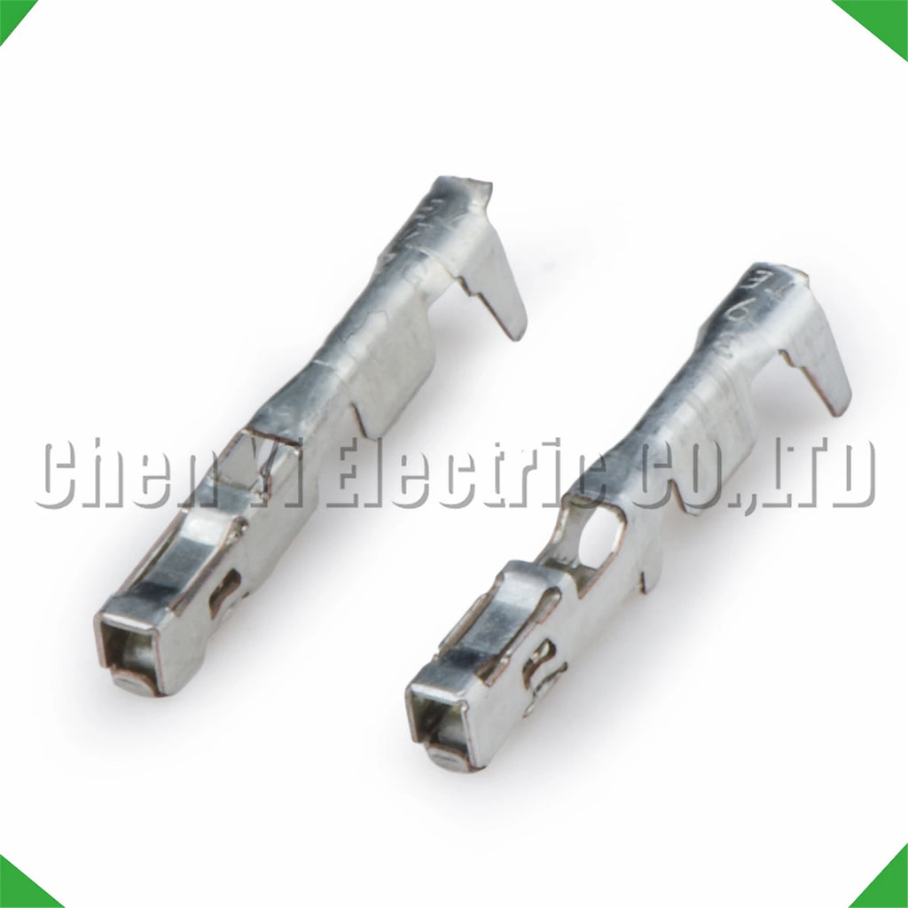 Auto Connector Female Crimp 1924955-1 2035334-1 Sheath Automotive Connectors harness