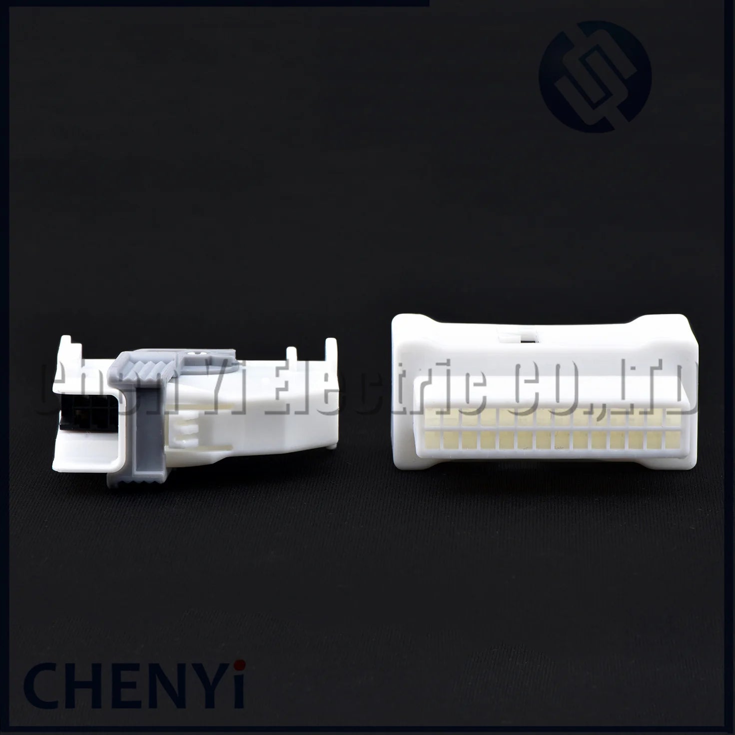 28 Pin male or female Automotive connector ECU Wire harness Plug A0025451683 A005457600 2-2236646-1 2-2236647-1