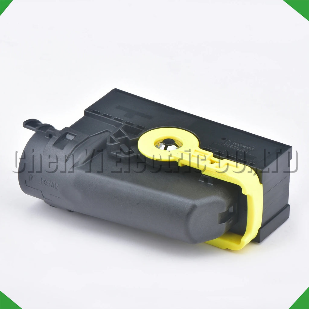 46-Pin Wire Harness Automobile Engine computer board harness connector 2112231-1 Benz