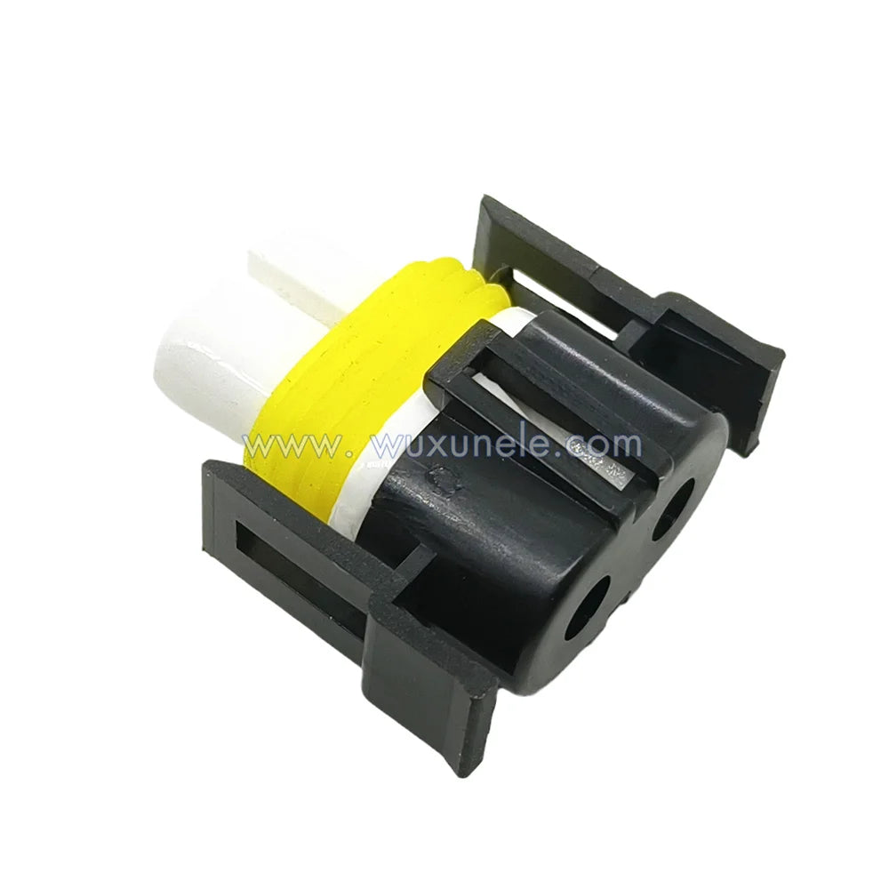 2 Pin H11 Lamp Sealed Ceramics Automtive Light Socket Wire Connector