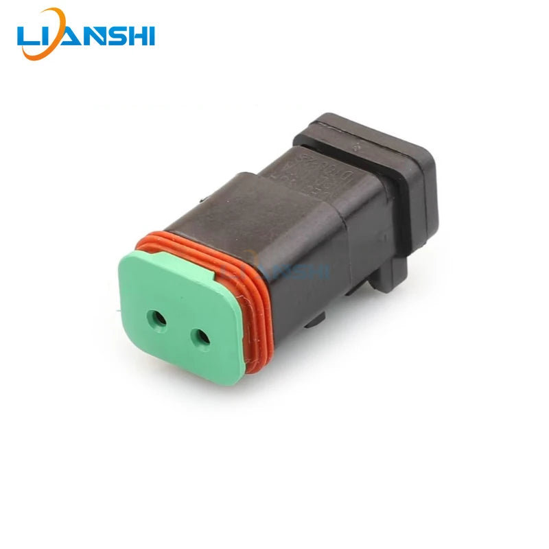 DT06-2S-E005 DT04-2P-E005 is suitable for the daytime running light spotlight plug on the rear cover of excavators