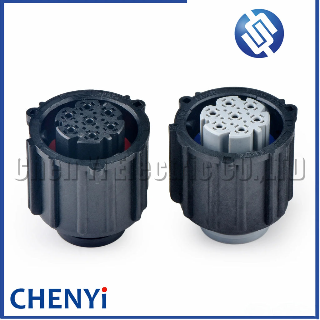7 Pin circular Automotive waterproof connector truck Headlight wire harness Plug 18369.062.000 18369062000 For C7H G7S