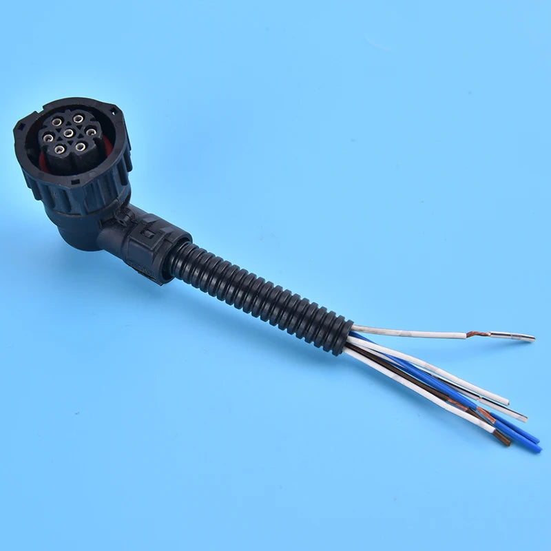 7 Pin Car Plug Socket For Scania For Volvo Truck  7-Hole J6 Socket For Mercedes-benz Actros For IVECO Tail Light Connector Wire