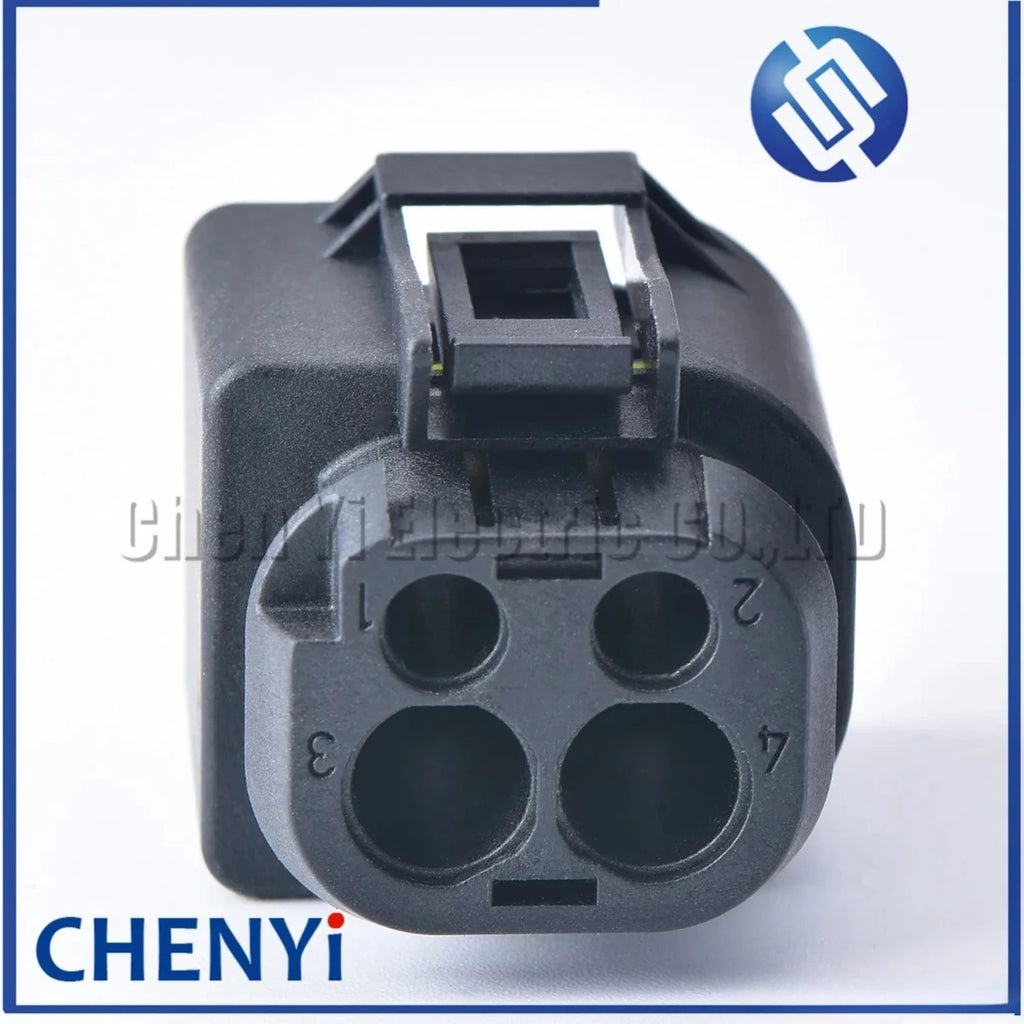 4 Pin female Automotive waterproof connector wiring harness plug electronic water pump plug 10098866 10098862