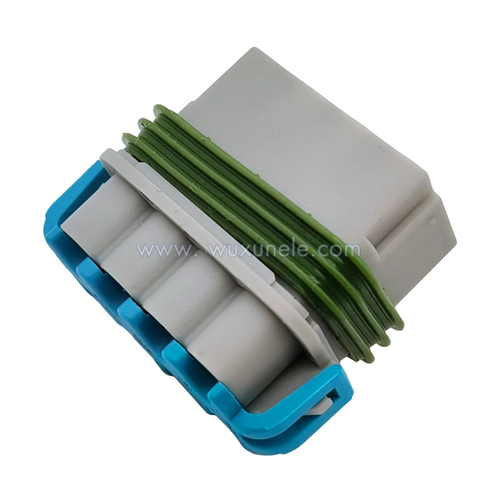 8 Pin 12176335 15317611 Sealed Female Wire Connector for Fuel Pump Plug