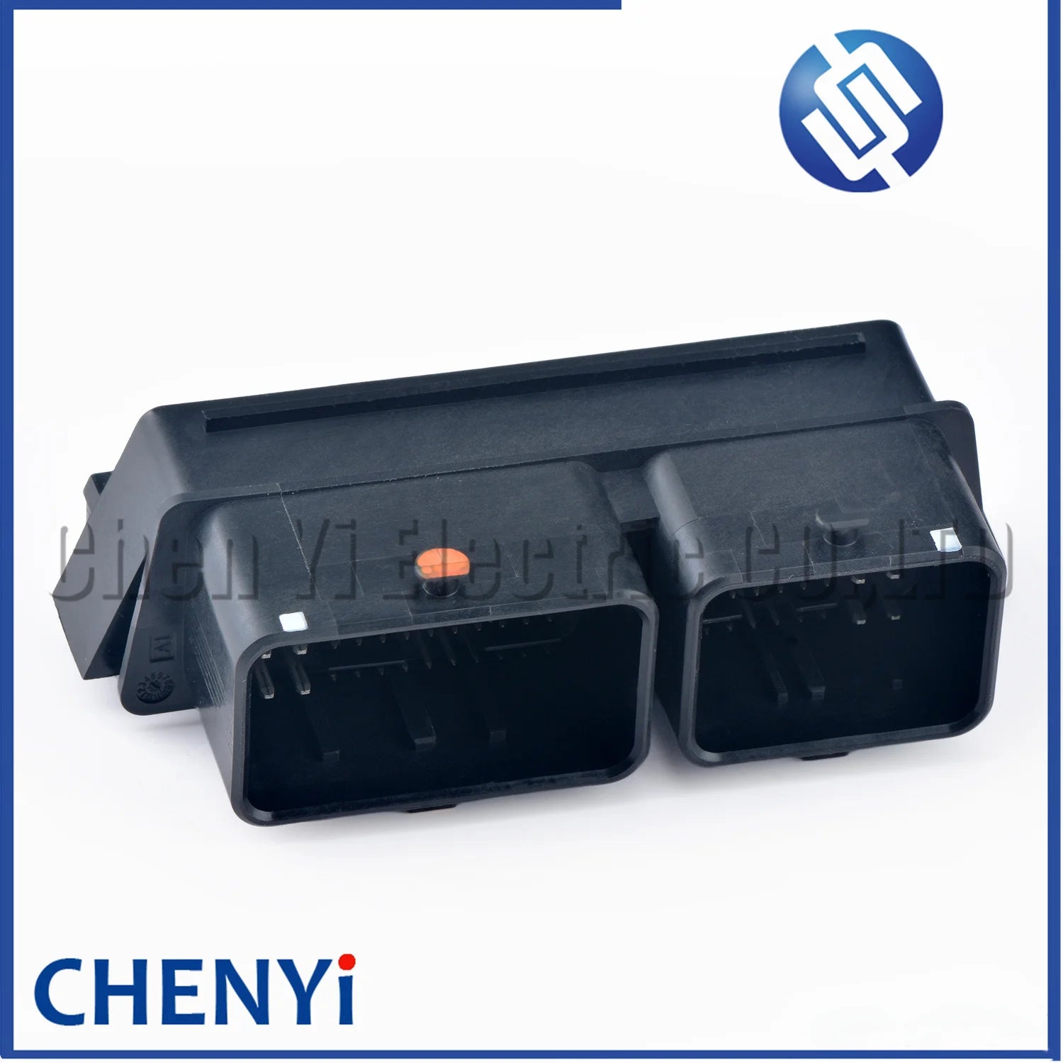 32 Pin 48 Pin Oil circuit controller air rail controller ECU computer board harness plug socket 502226 502225 For Suzuki Alivio