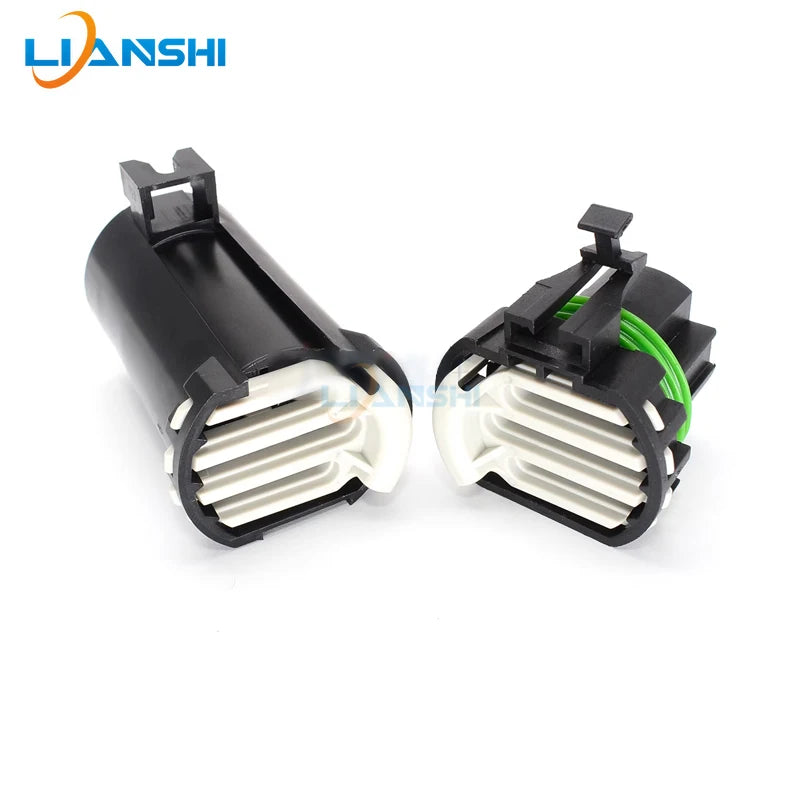 Applicable to Harvard H3/H5 Fengjun 35 four-wheel drive computer board transfer case motor plug 12110753/12110751