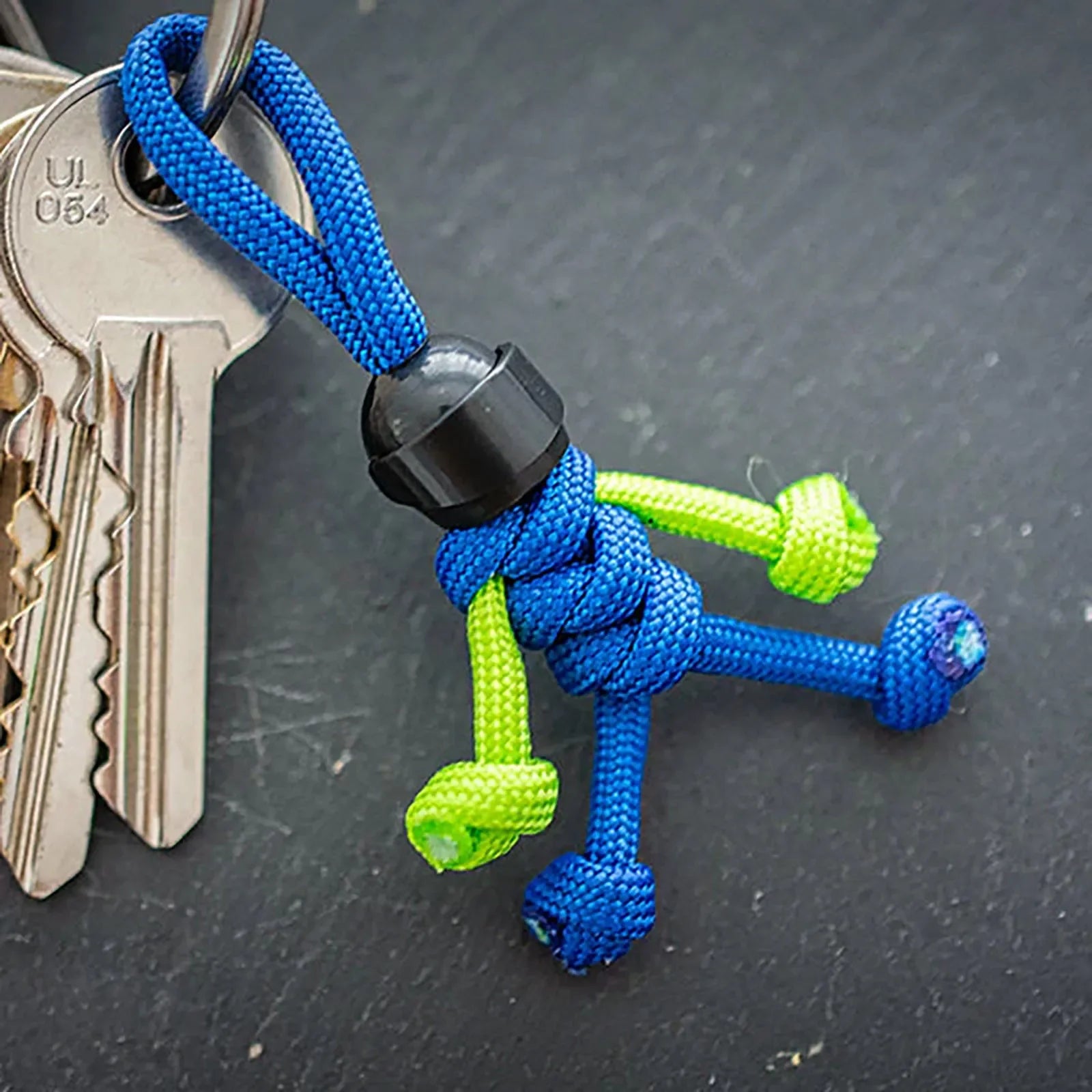 Handmade Building Block Keychain Biker Helmet Pendant Bag Rope Braided Paracord Backpack Doll Hanging Buddy Pendan Amagi