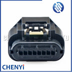 8 Pin Automotive waterproof connector sensor Wire harness plug 33330776