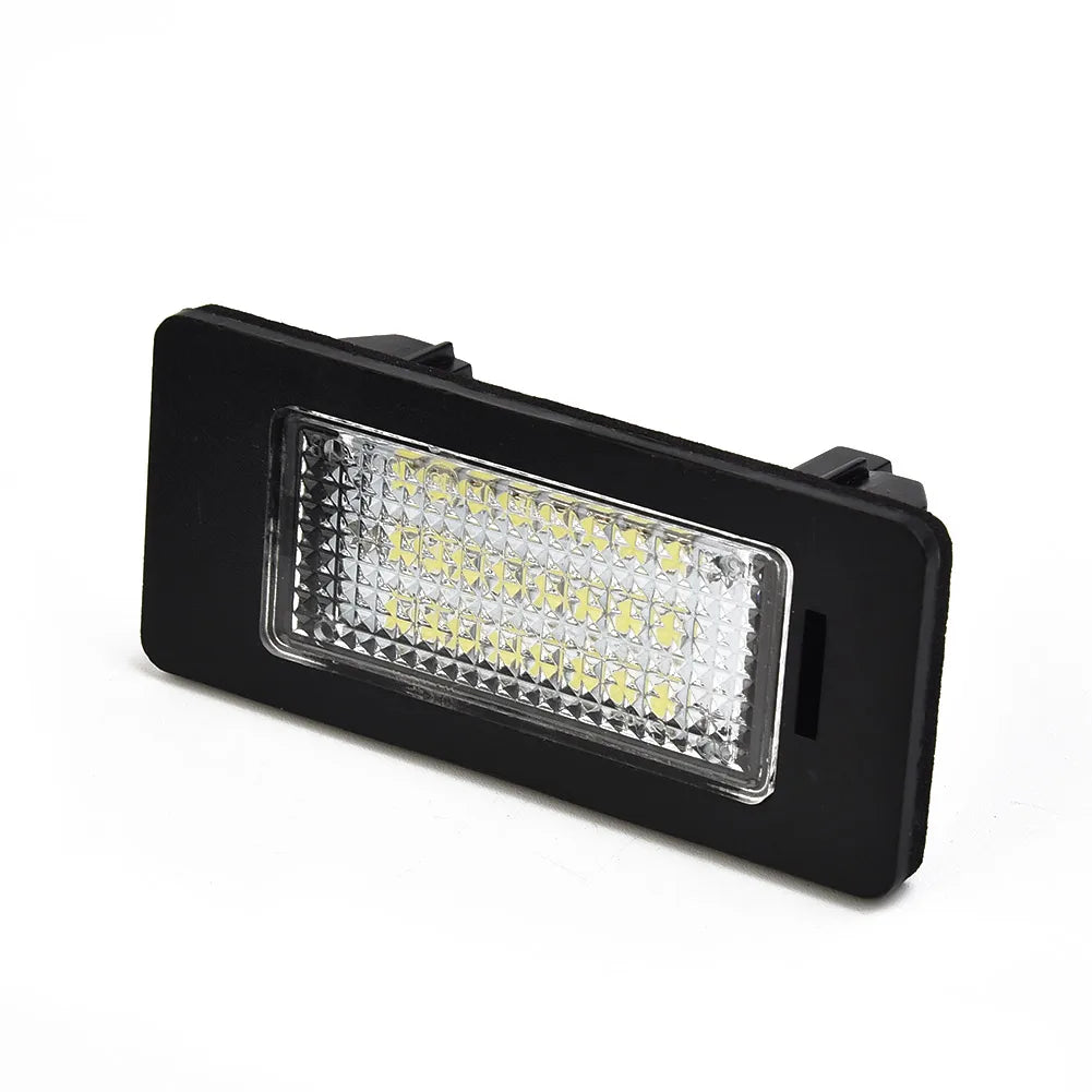 2pcs 24LED License Plate Number Light For BMW E90 M3 E92 E70 E39 F30 E60 E61 E93 Car Products License Plate Lights