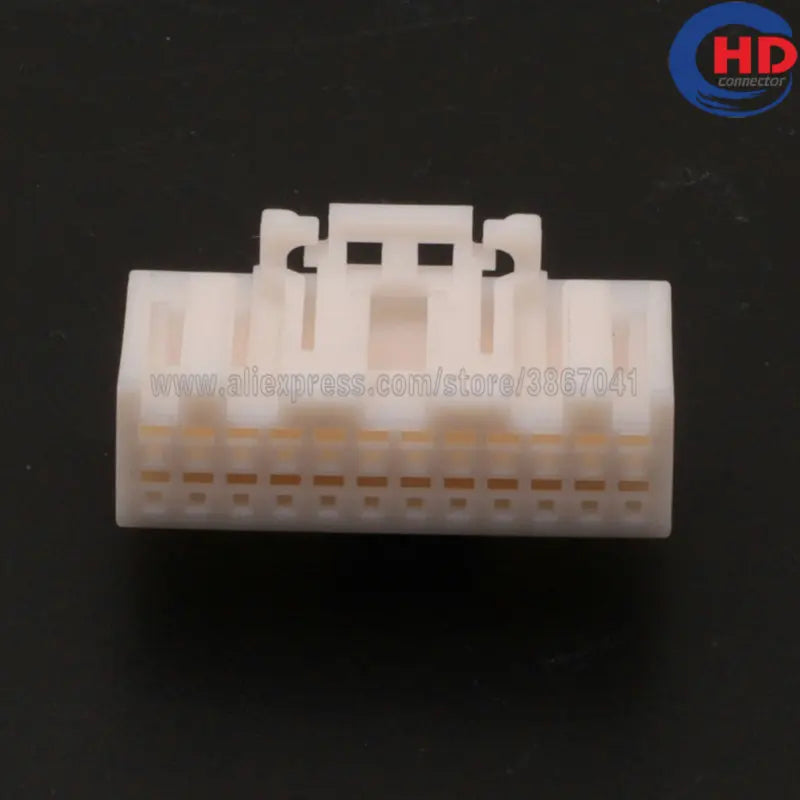 24pin auto waterproof electric plastic wire harness connector MG655758